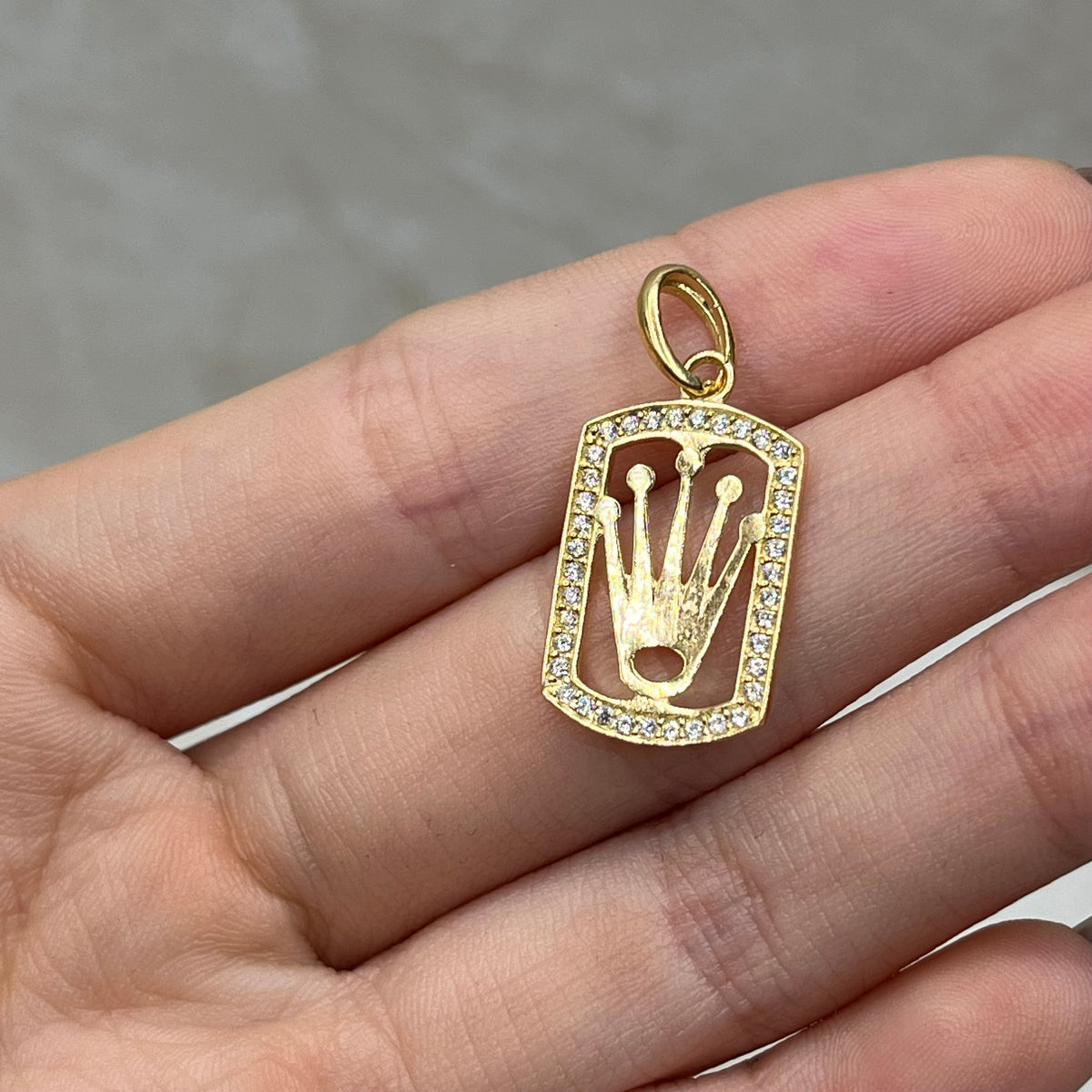 Dije RX Cuadro Circón Blanco Oro amarillo 18k 1,83 Gr / 1,32 mm / 2,00 Cm