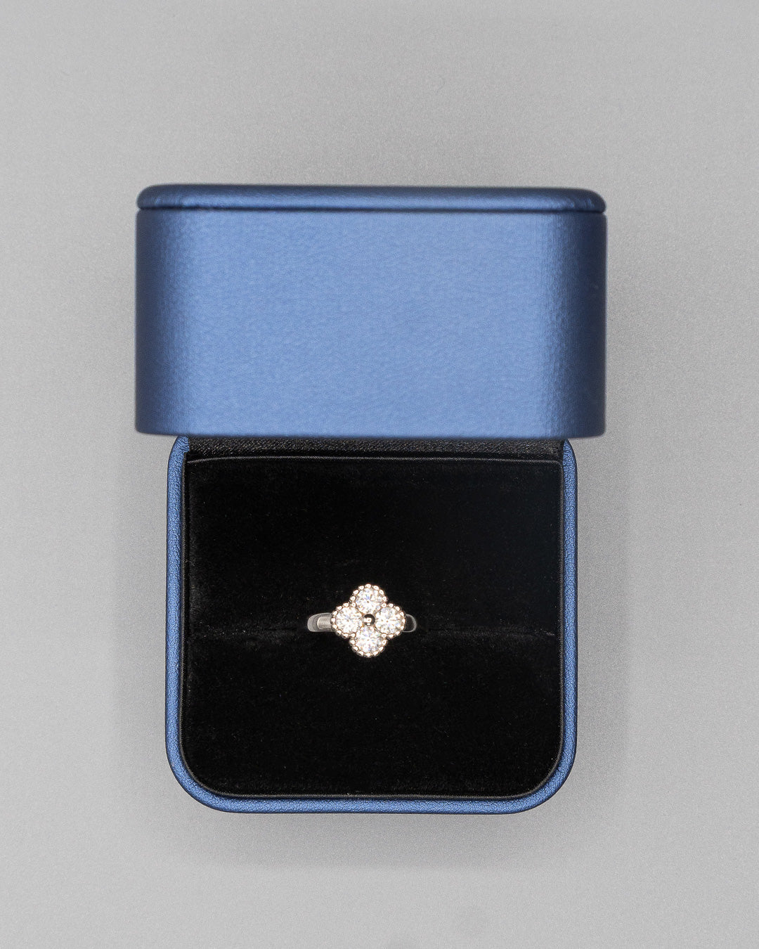 Anillo De Plata Trebol PTLB323