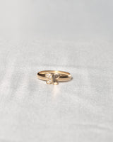 Anillo Mariposa Oro amarillo 18k / Talla 6 / 1,07 Gr