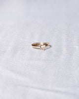Anillo Corazón Circon Oro amarillo 18k / Talla 6 / 0,81 Gr