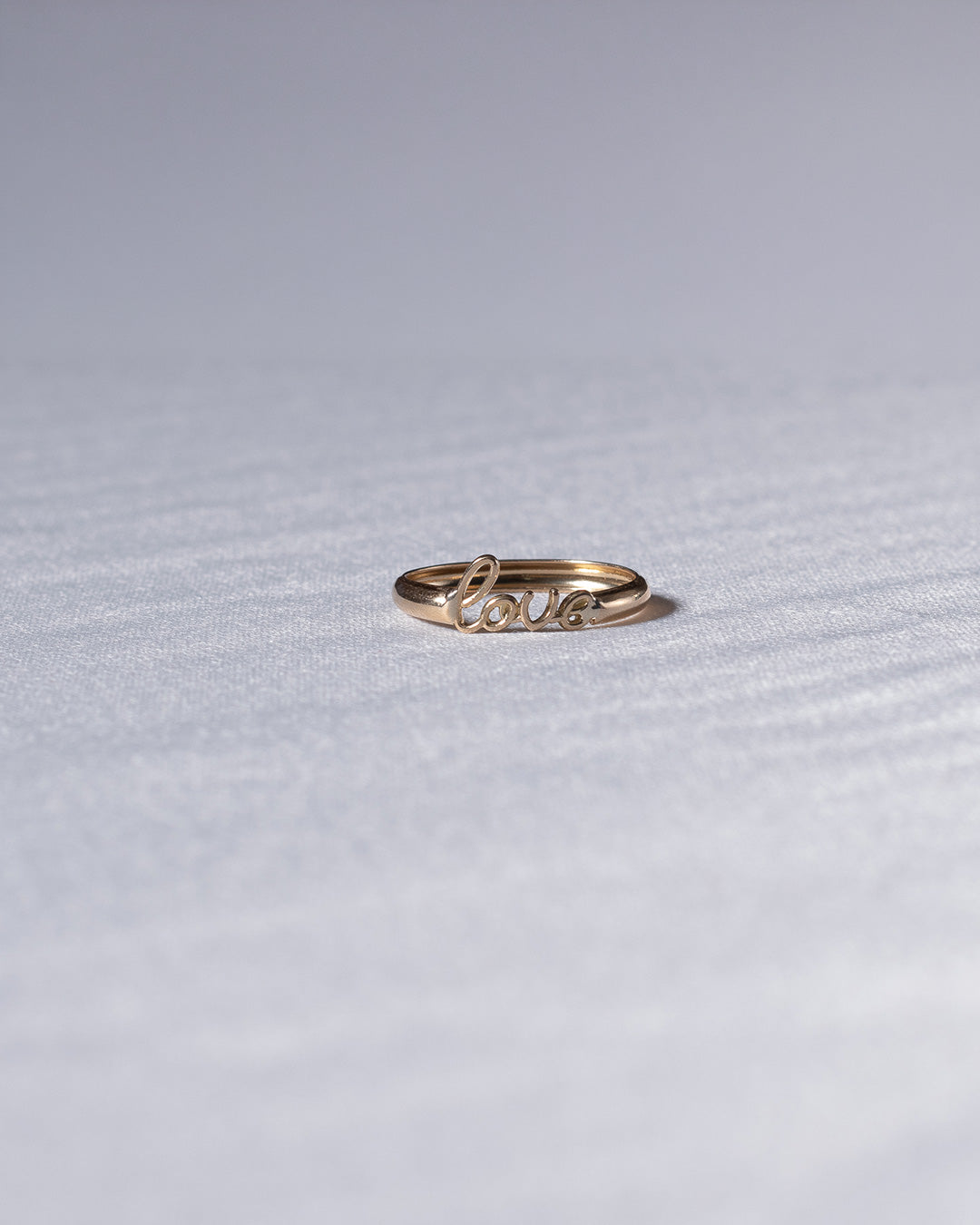 Anillo Love Oro amarillo 18k / Talla 6 / 0,89 Gr