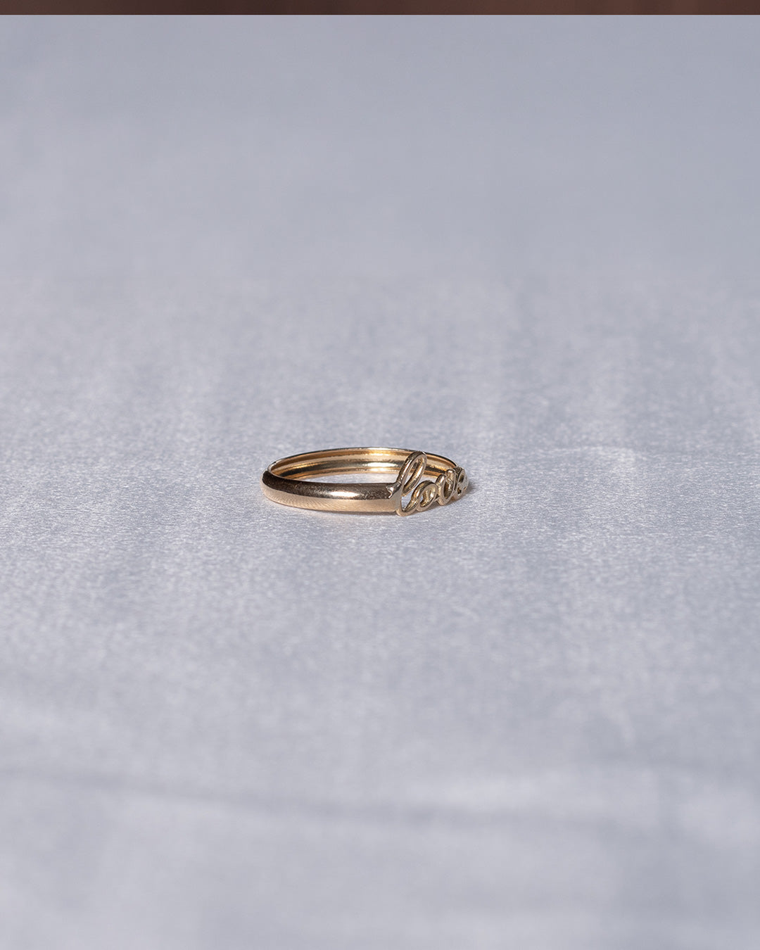 Anillo Love Oro amarillo 18k / Talla 6 / 0,89 Gr