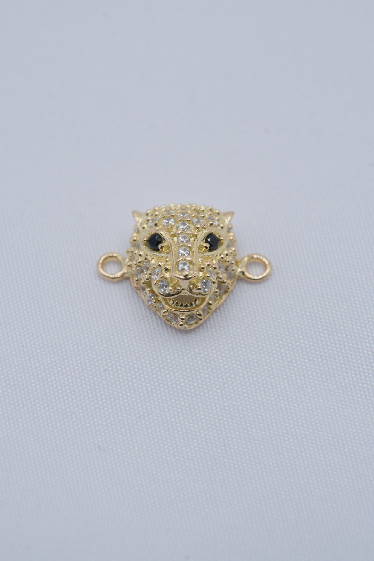 Herraje pantera circón blanco y negro oro amarillo 18k 1,38 gr / 2,00 cm