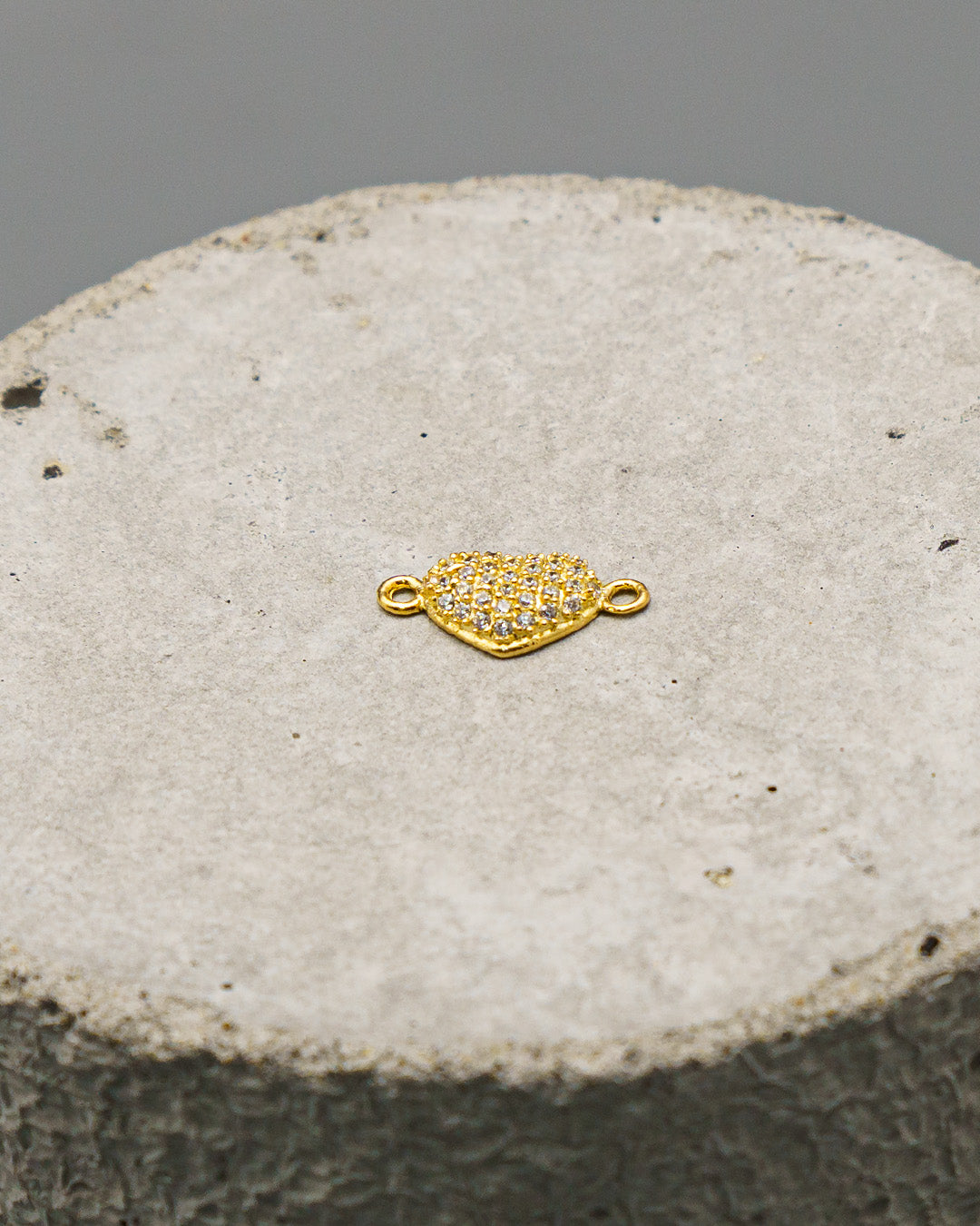 Herraje Corazón Circon Oro amarillo 18k 0,82 Gr
