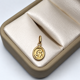 Dije Letra G Oro amarillo 18k 0,63 Gr / 1,71 mm / 1,8 Cm