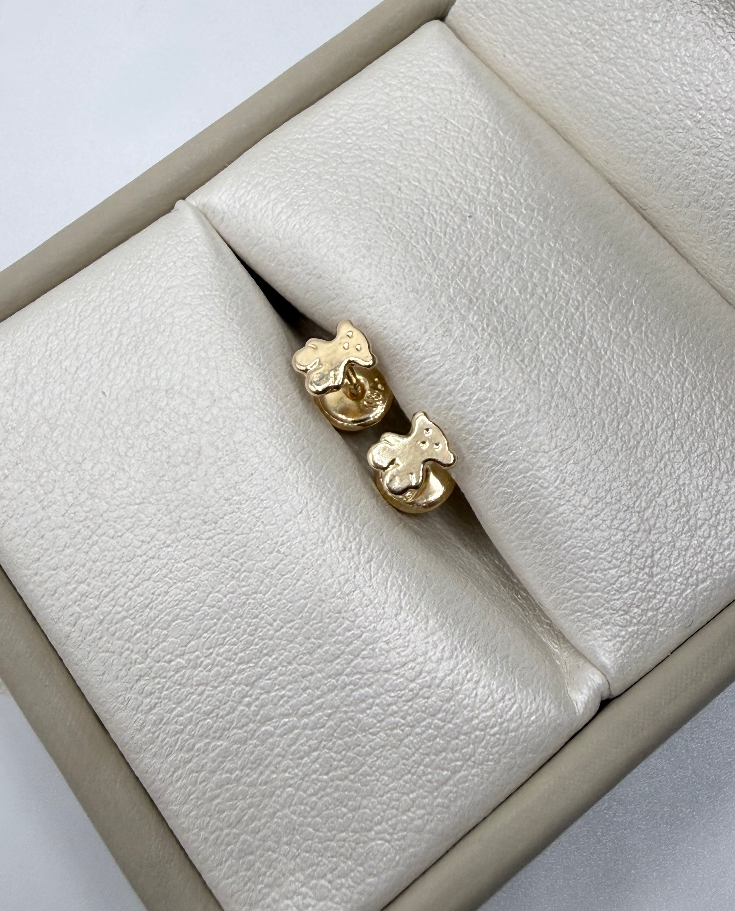 Topos ositos oro amarillo 18k 0,44 gr / 5,1 mm