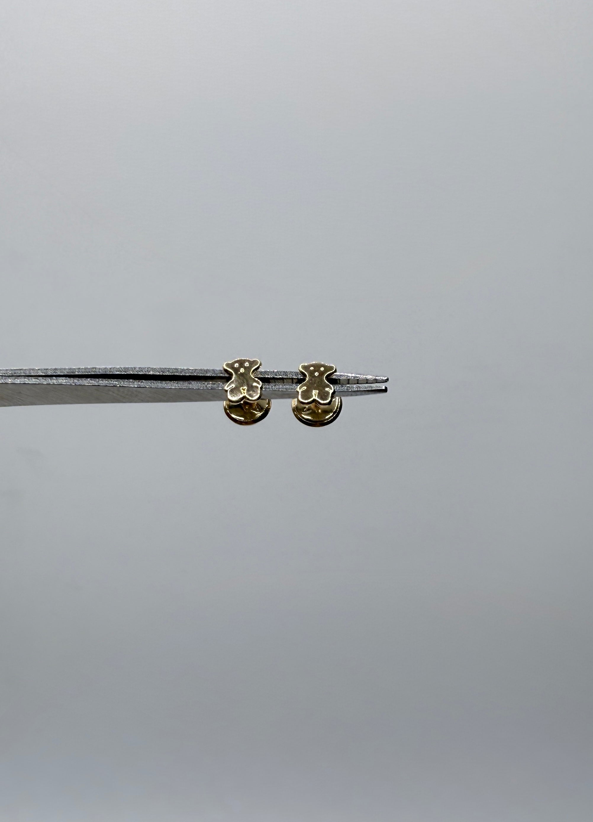 Topos ositos oro amarillo 18k 0,44 gr / 5,1 mm