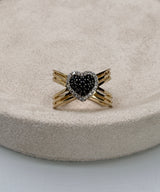 Anillo corazón cruzado circones blanco y negro oro amarillo 18k / talla 5 / 4,29 gr