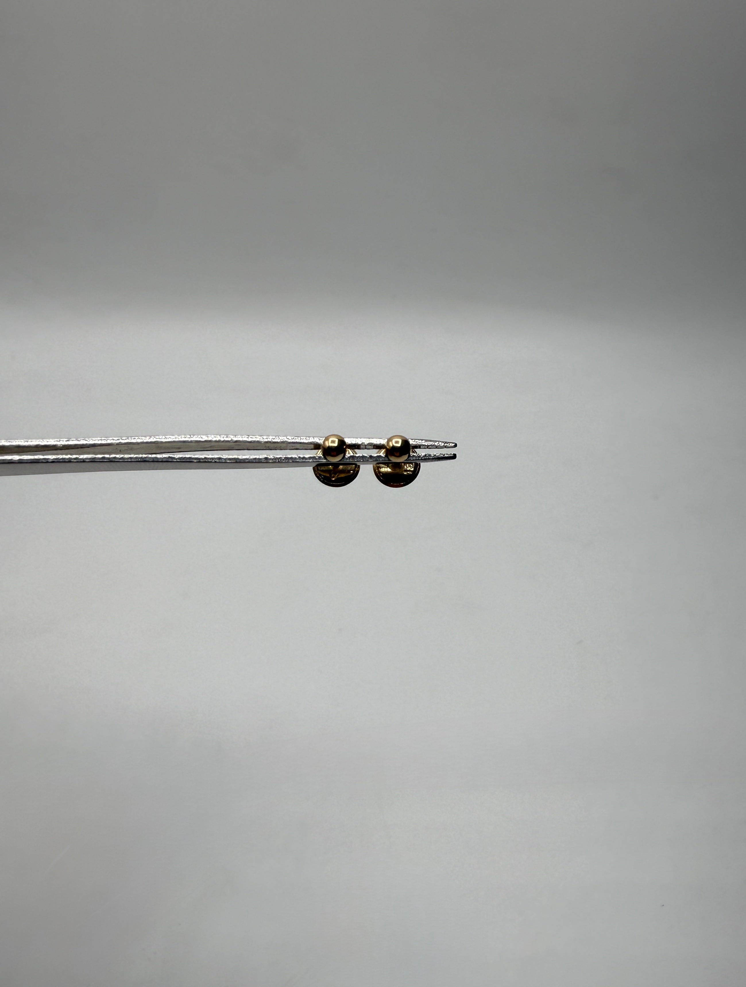 Topos media bola lisa oro amarillo 18k 0,35 gr / 3 mm