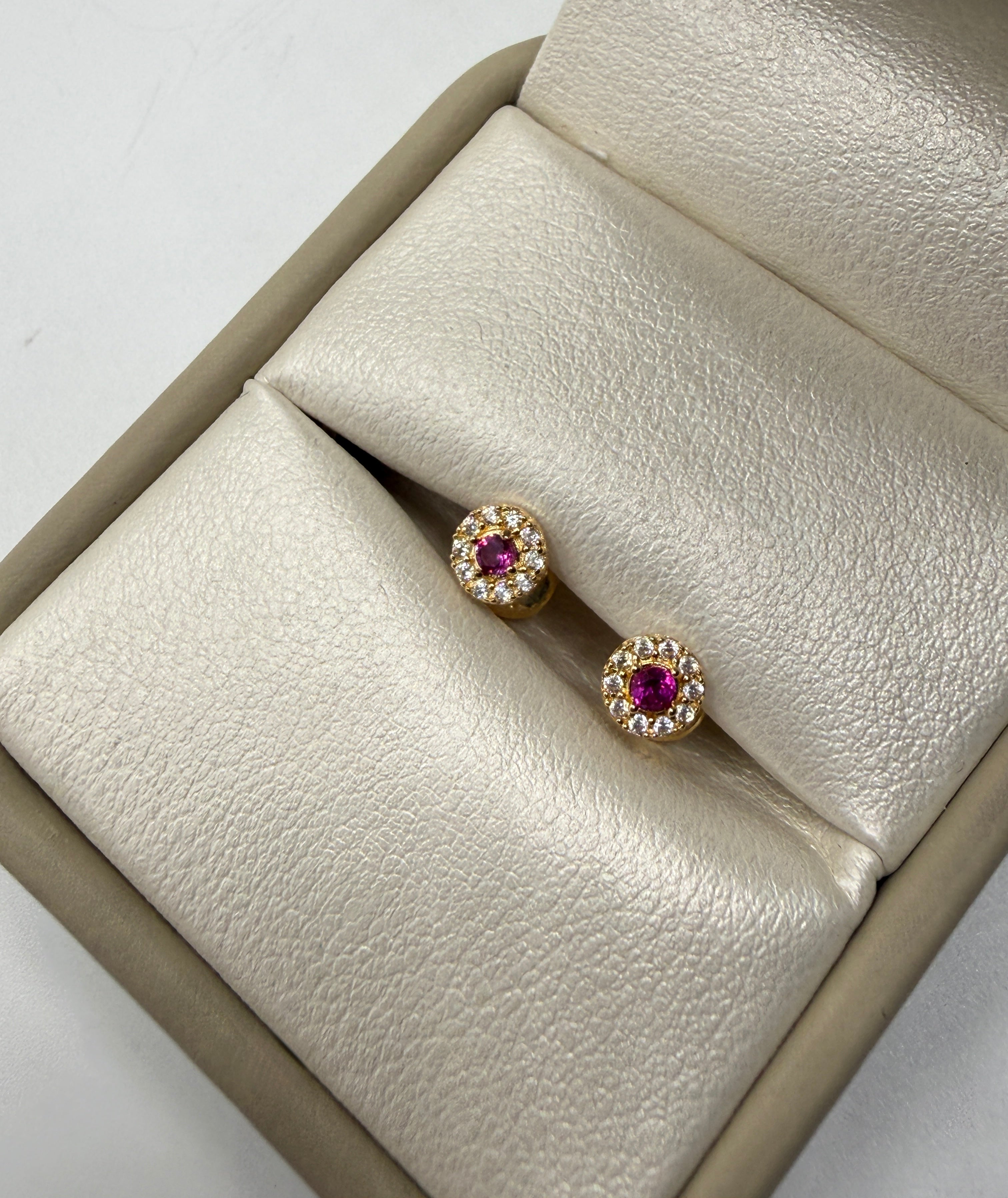 opos circulo circón rosa y blanco oro amarillo18k 0,72 Gr /5,4 mm