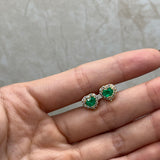 Topos Corazones de Esmeralda Rodeados en Moissanita Oro amarillo 18k 1,81 Gr / 4 mm