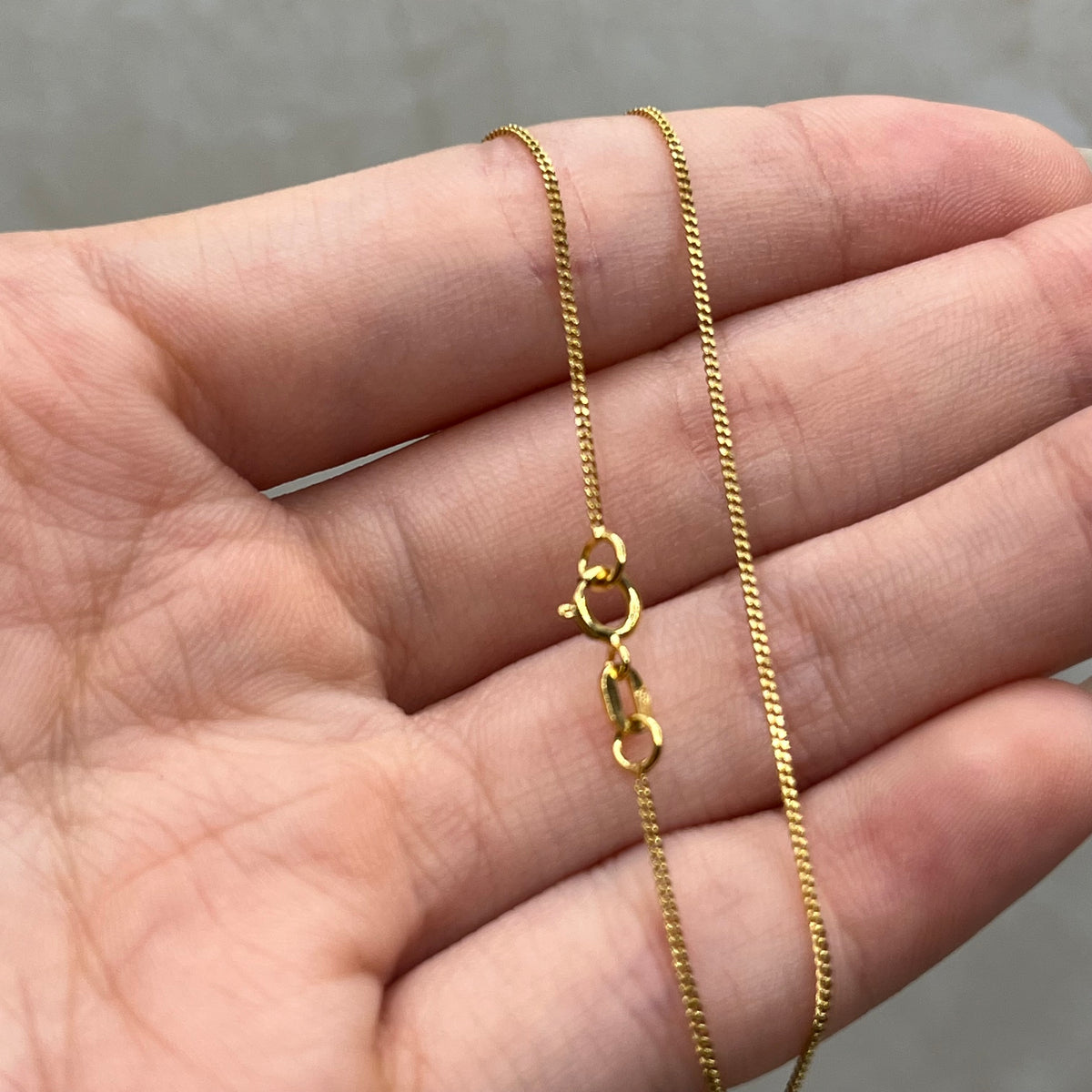 Cadena it mini cubana oro amarillo 18k 2,25 gr / 1 mm / 70 cm