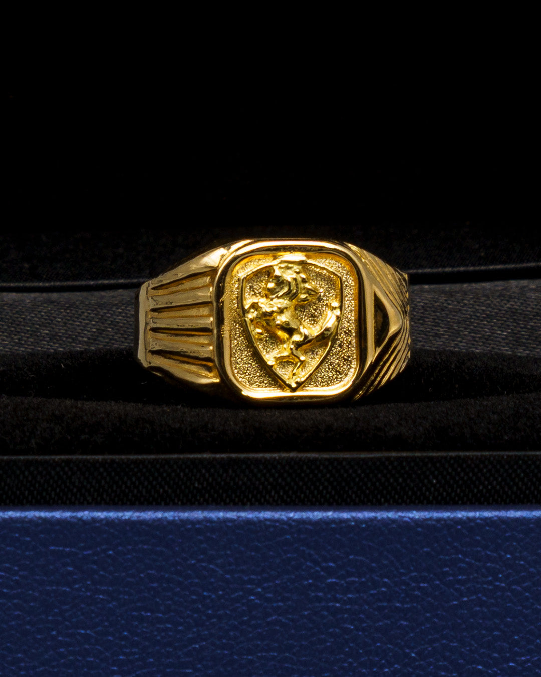 Anillo FR Oro amarillo 18k / Talla 10 / 3,16 Gr