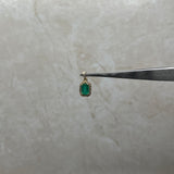 Dije Esmeralda rodeado de moissanitas en el cargador Oro amarillo 18k 1,10 Gr / 3,20 mm / 1,5 Cm