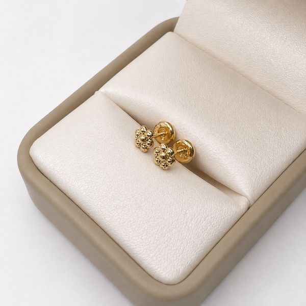 Topos Flor Apliques Oro amarillo 18k 0,52 Gr / 5,20 mm