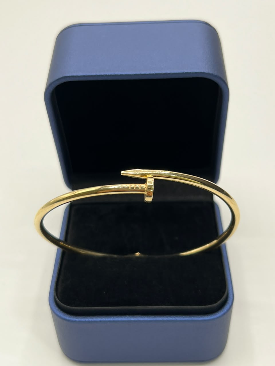Pulso It CT Oro amarillo 18k 7,61 Gr / 3 mm / 19 Cm