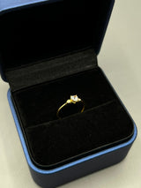Anillo Circon Corazón Oro amarillo 18k / Talla 5 / 1,07 Gr