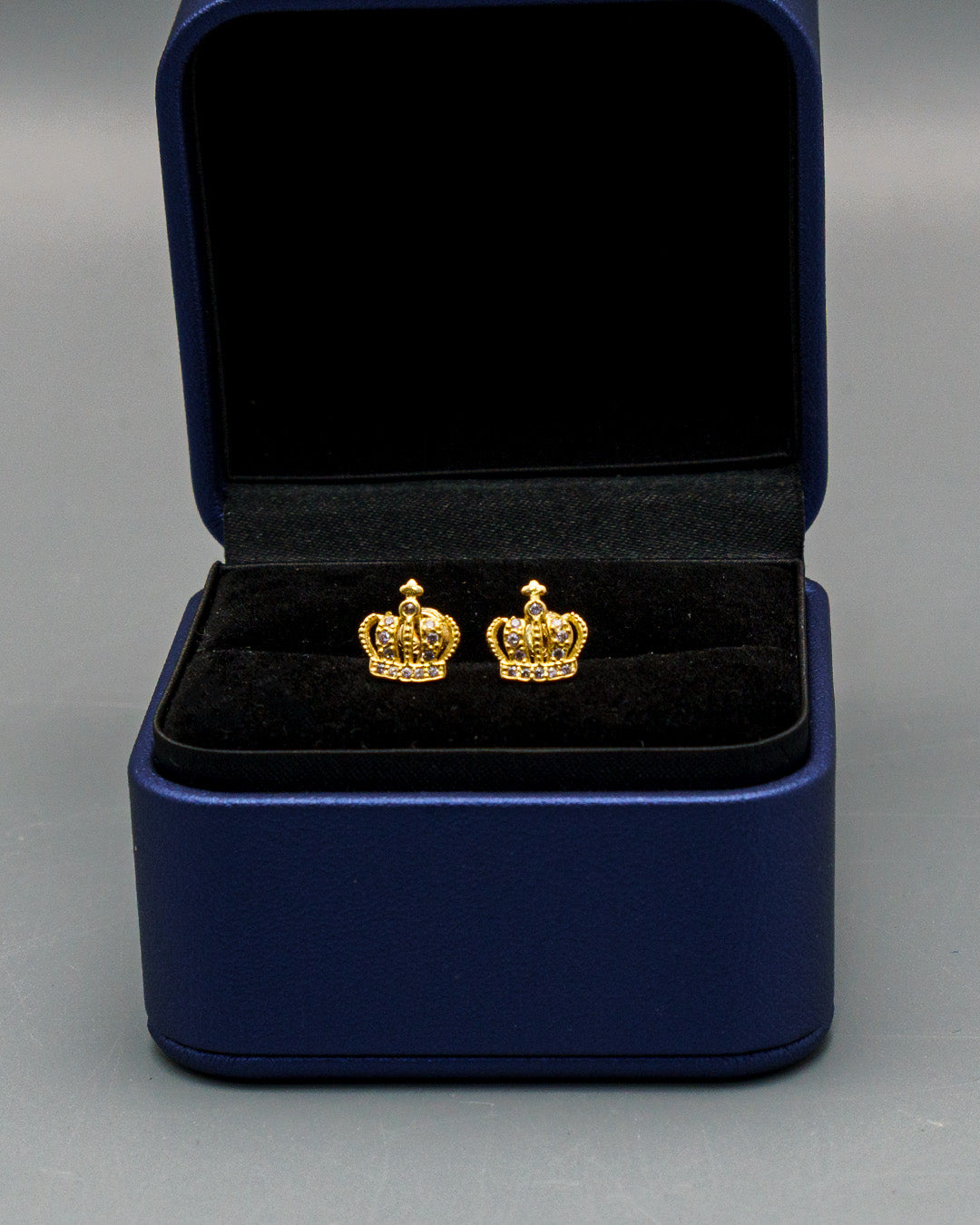 Topos Corona Circón Oro amarillo 18k 1,32 Gr / 9,36 mm