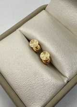 Topos diamantado plano oro amarillo 18k 0,48 Gr / 5,3 mm