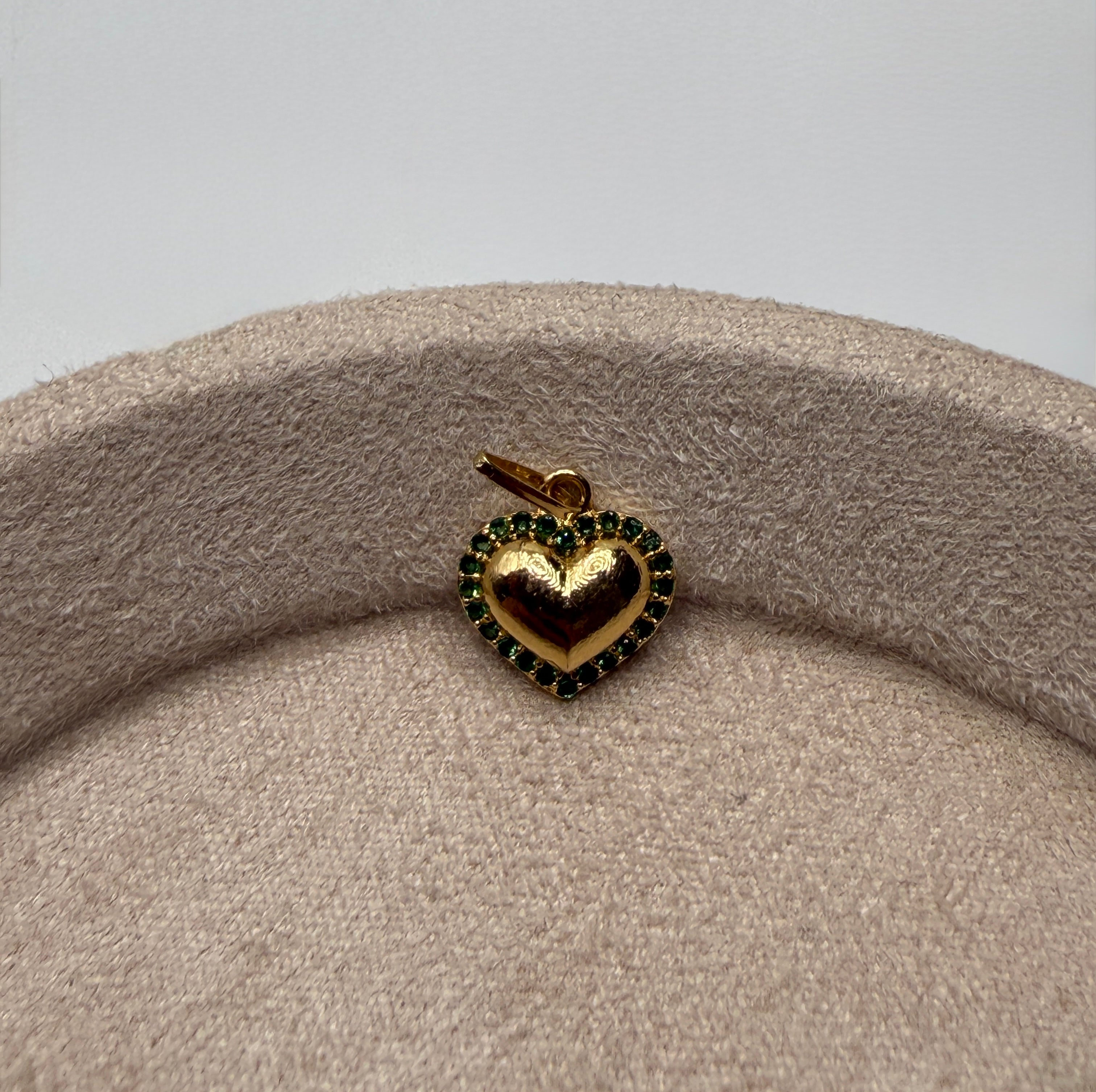 Dije corazón circón oro amarillo 18k 1,33 gr / 11,53 mm / 1,6 cm