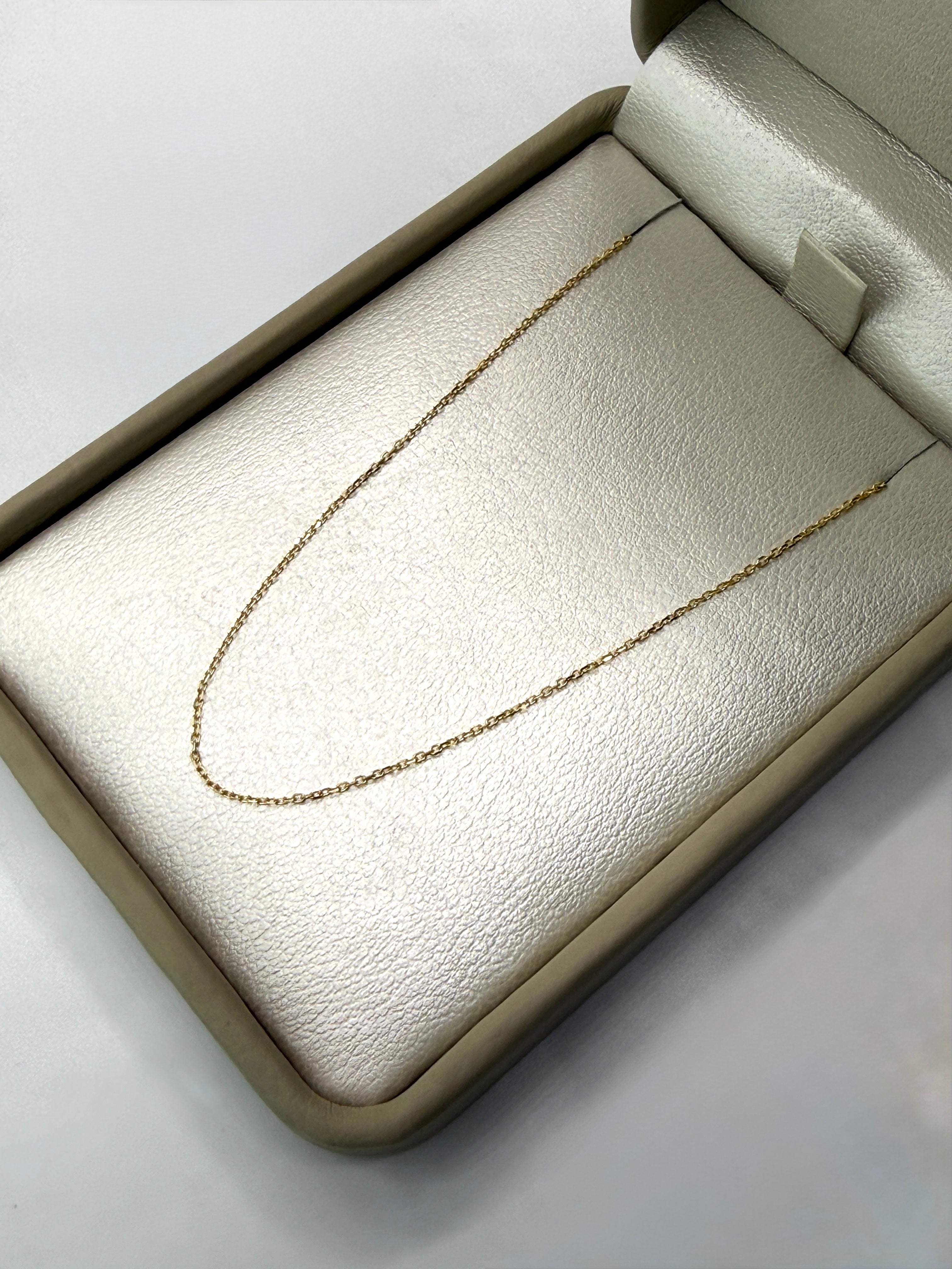 Cadena it mini clip oro amarillo 18k 1,77 gr / 0,55 mm / 45 cm
