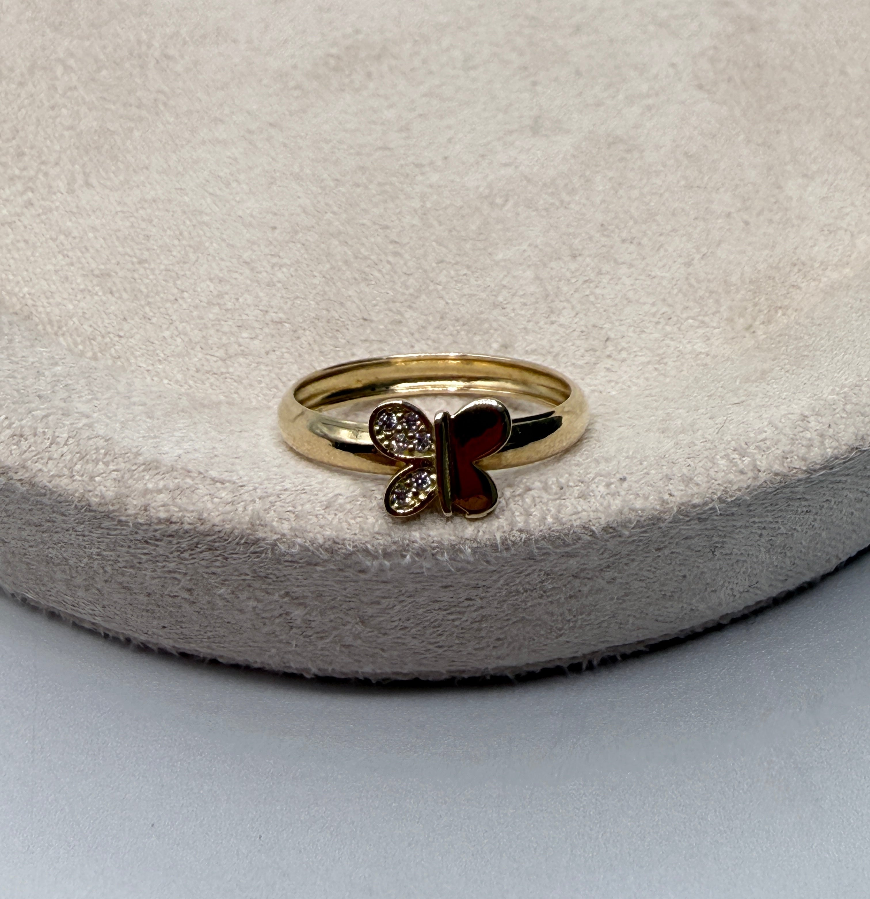 Anillo mariposa oro amarillo 18k / talla 6 / 1,07 gr
