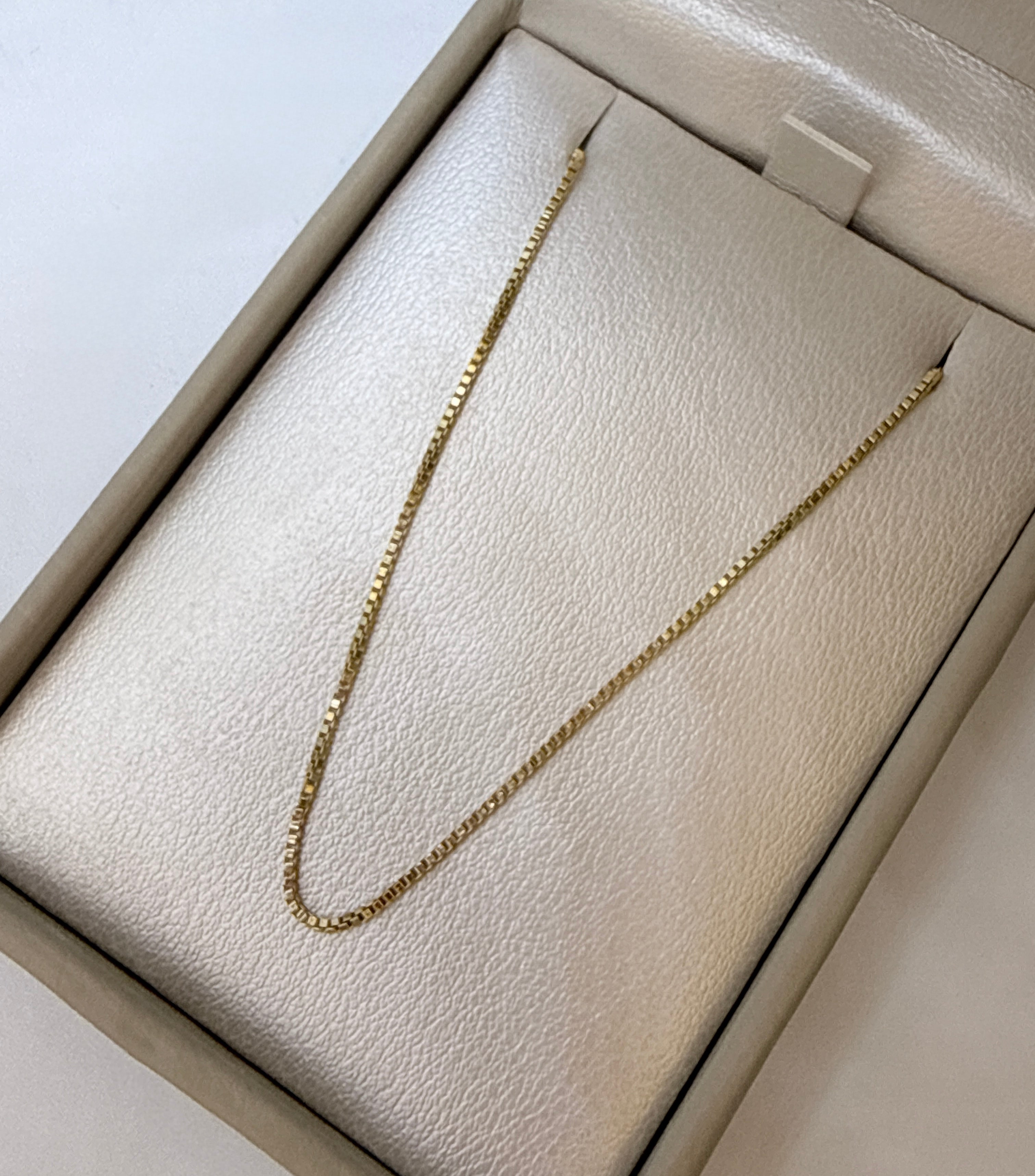 Cadena it veneciana oro amarillo 18k 2,52 gr / 1,15 mm / 55 cm