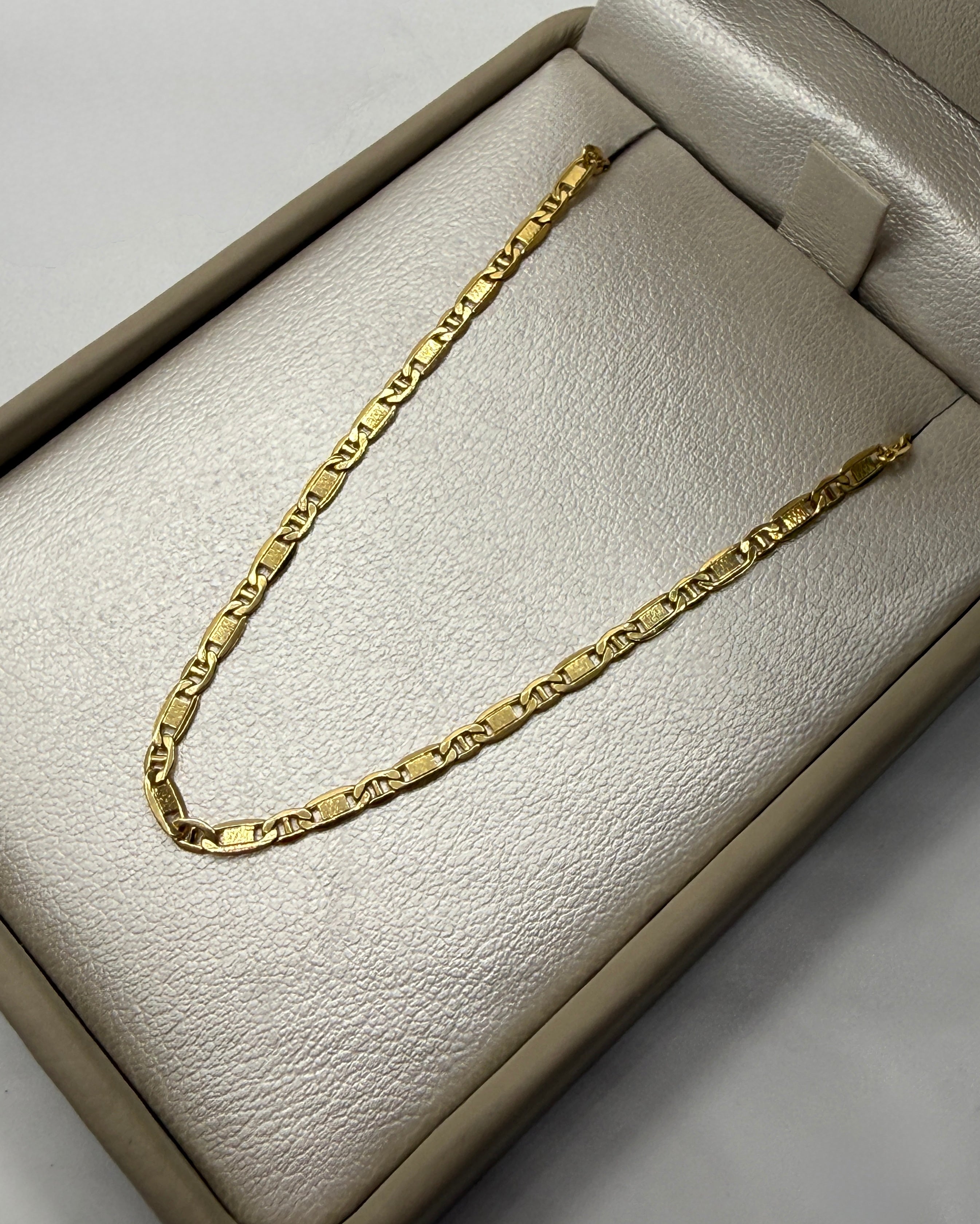 Cadena it plana oro amarillo 18k 3,69 gr / 2,6 mm / 50 cm